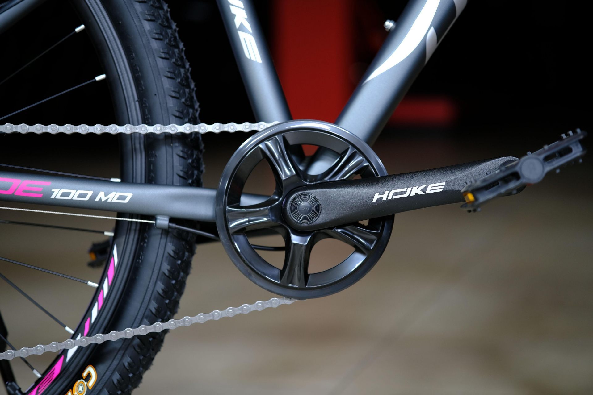 Система (шатун) алюминий 36T под квадрат
 HOKE Jade 100 MD матовый серый-розовый 15